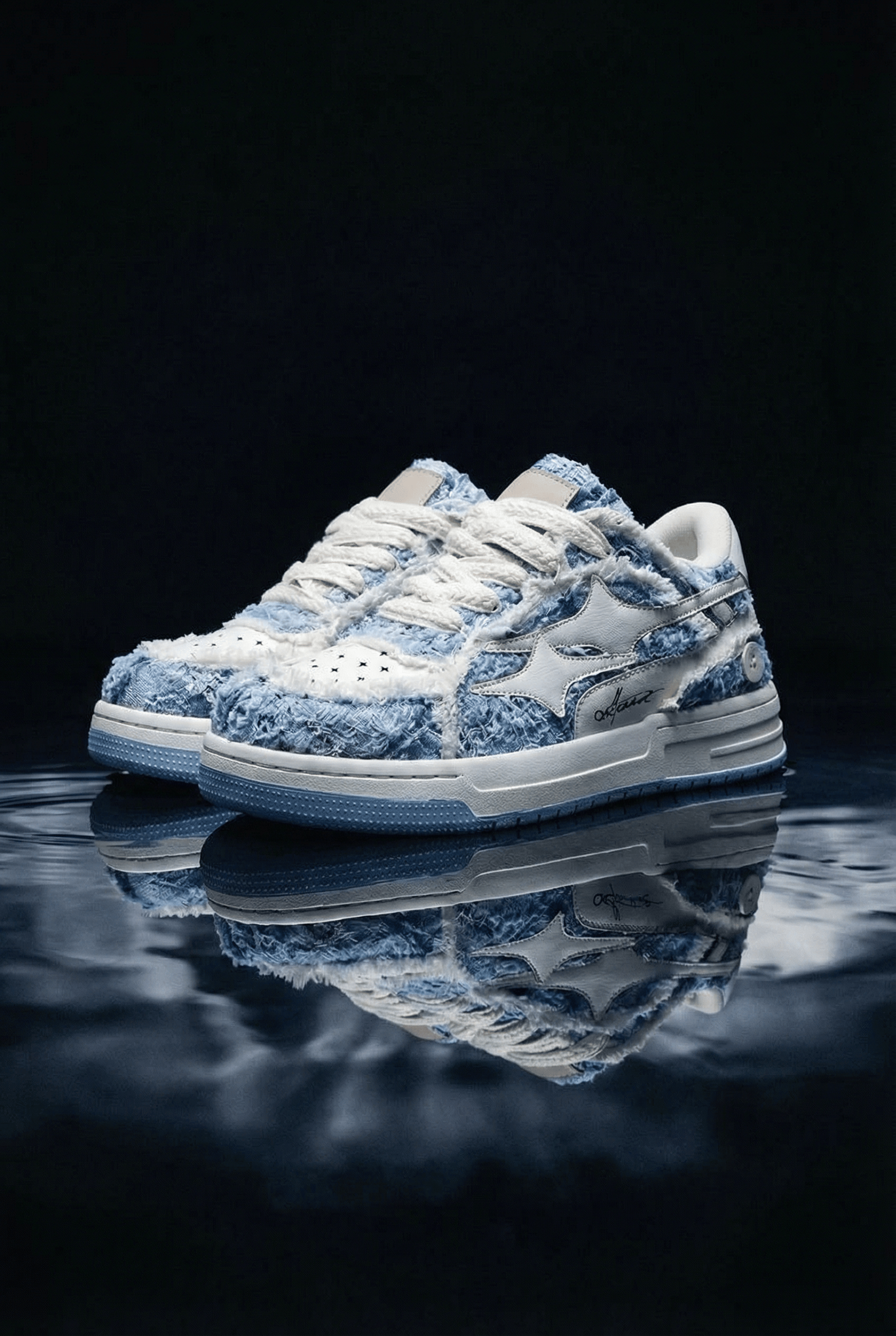 Meteor Graphic Sneaker