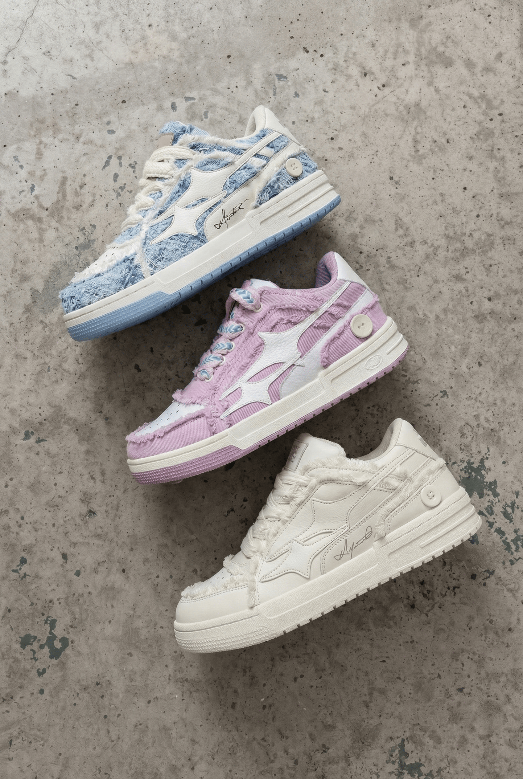 Comet Graphic Sneaker - US Sizing