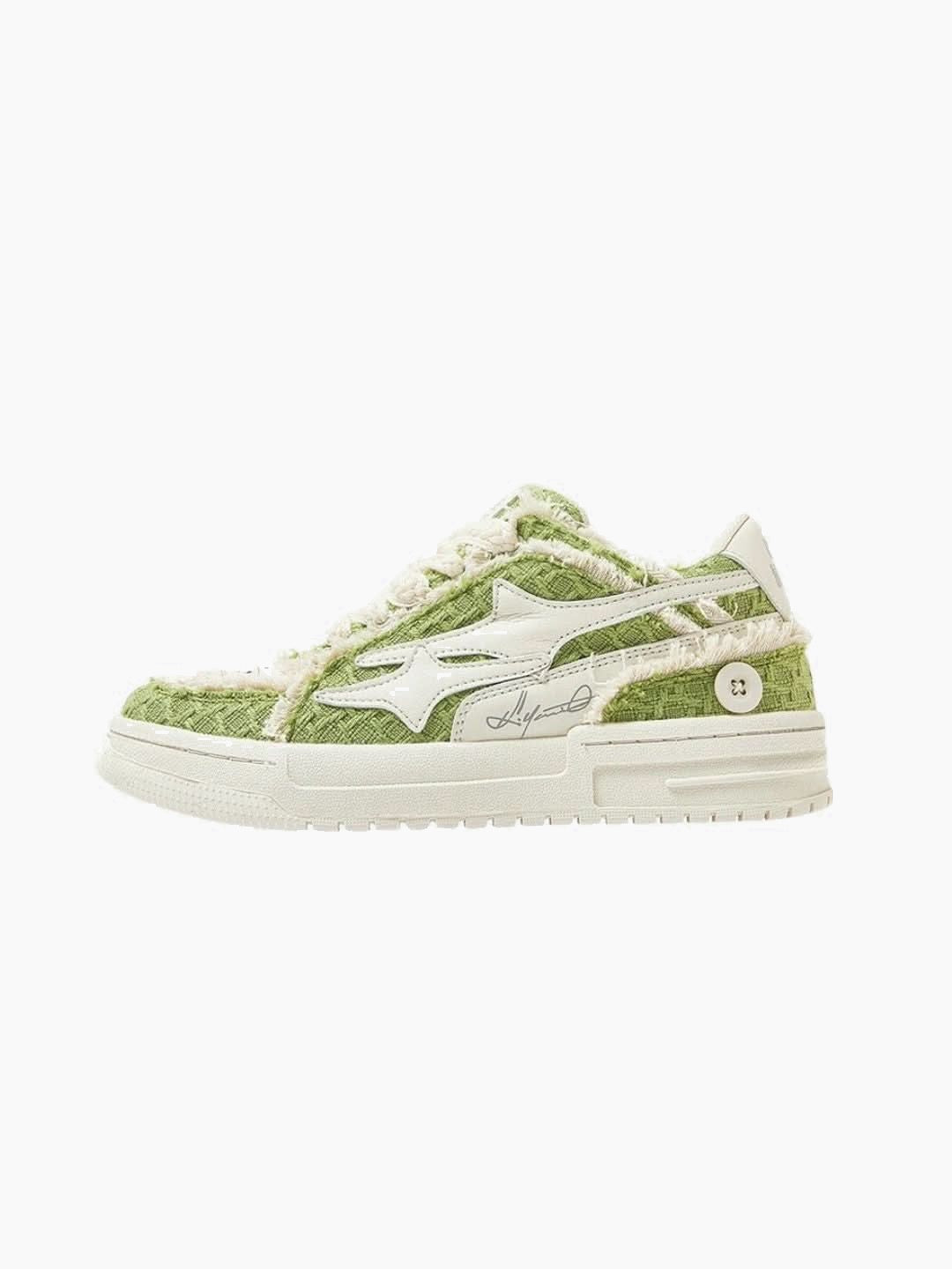 Comet Graphic Sneaker - US Sizing
