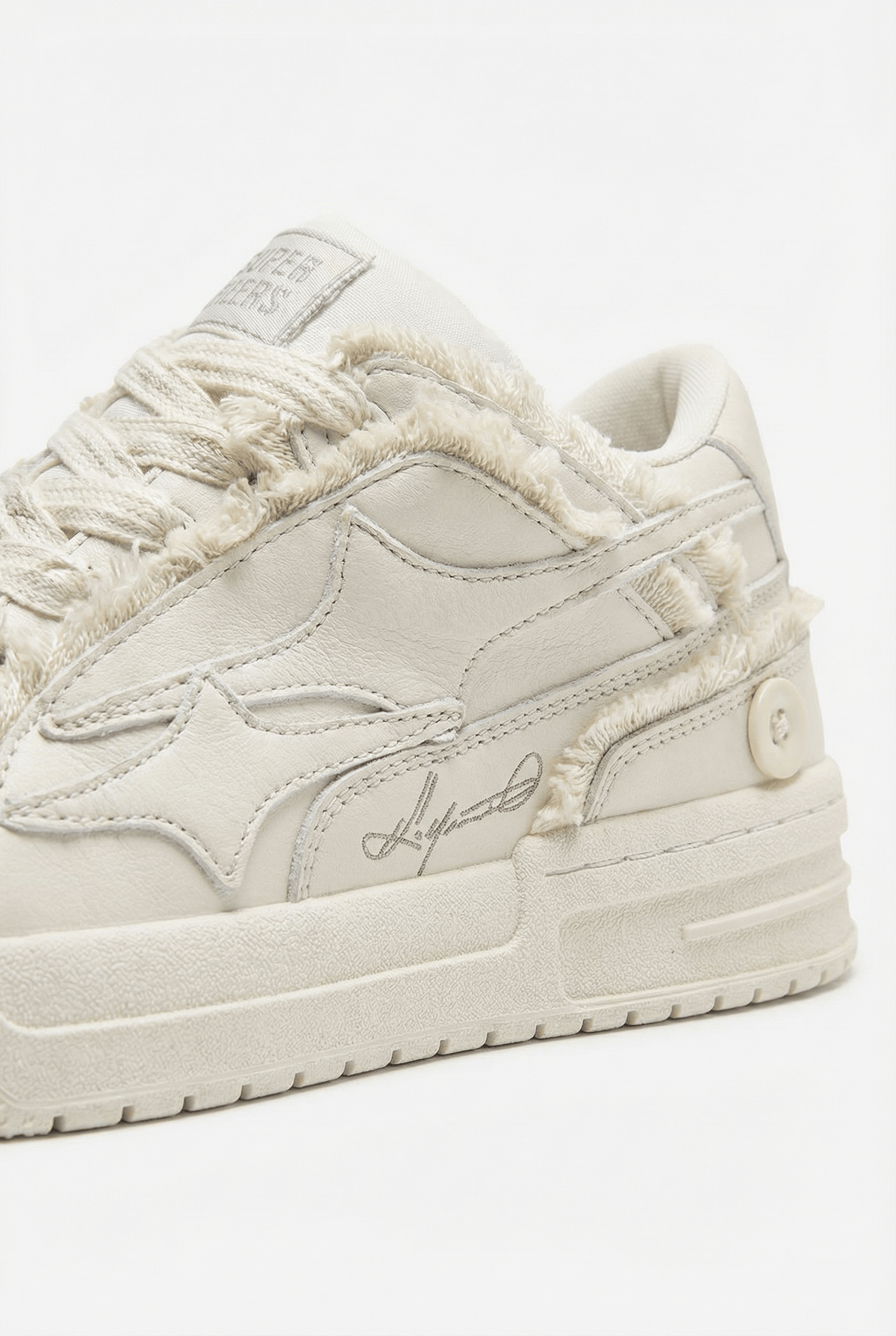 Comet Graphic Sneaker